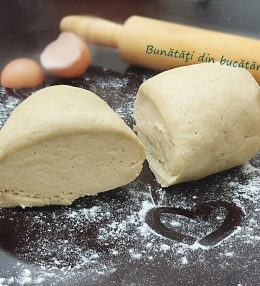 Aluat fraged cu untură și iaurt