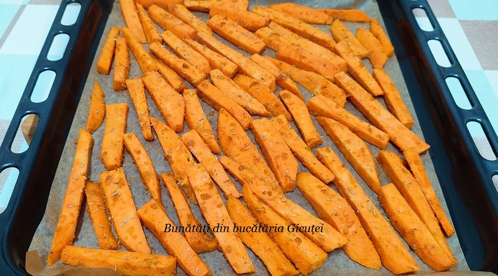 cartofii dulci presarati cu rozmarin