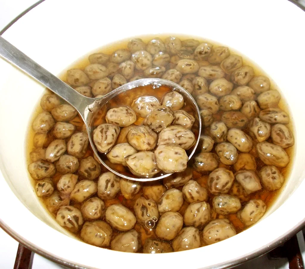 dulceata din nuci verzi la final
