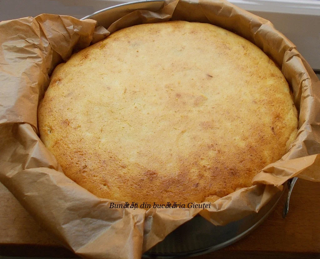 forma cu pasca scoasa din cuptor