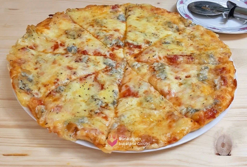 o pizza pe platou