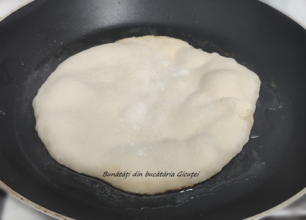 placinta pusa in tigaie