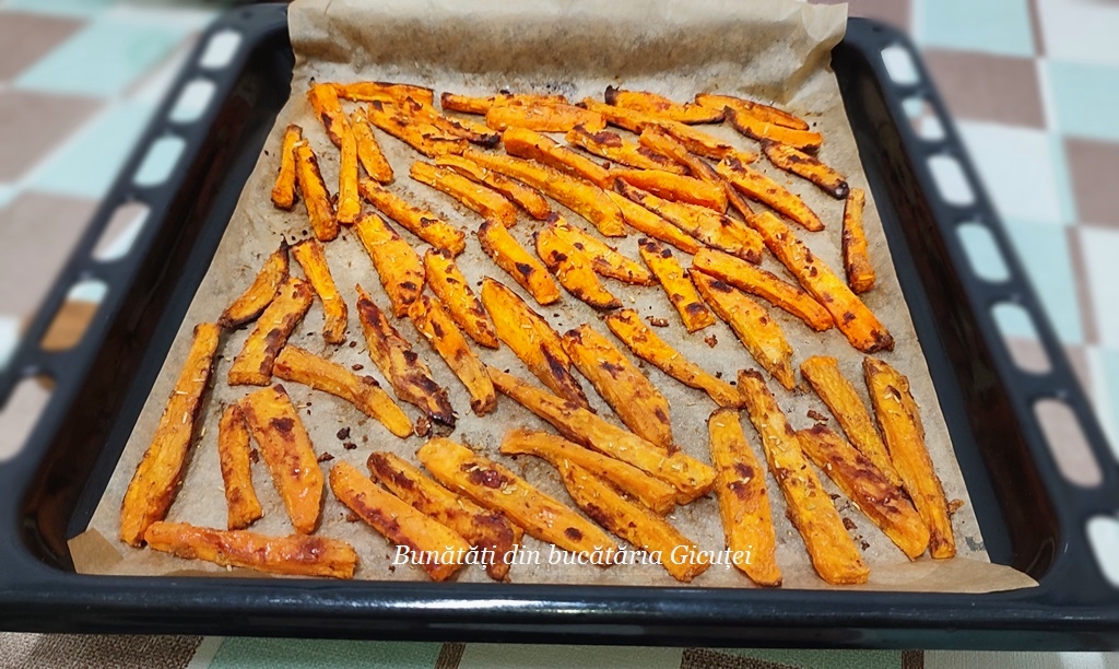 tava cu cartofii dulci copti