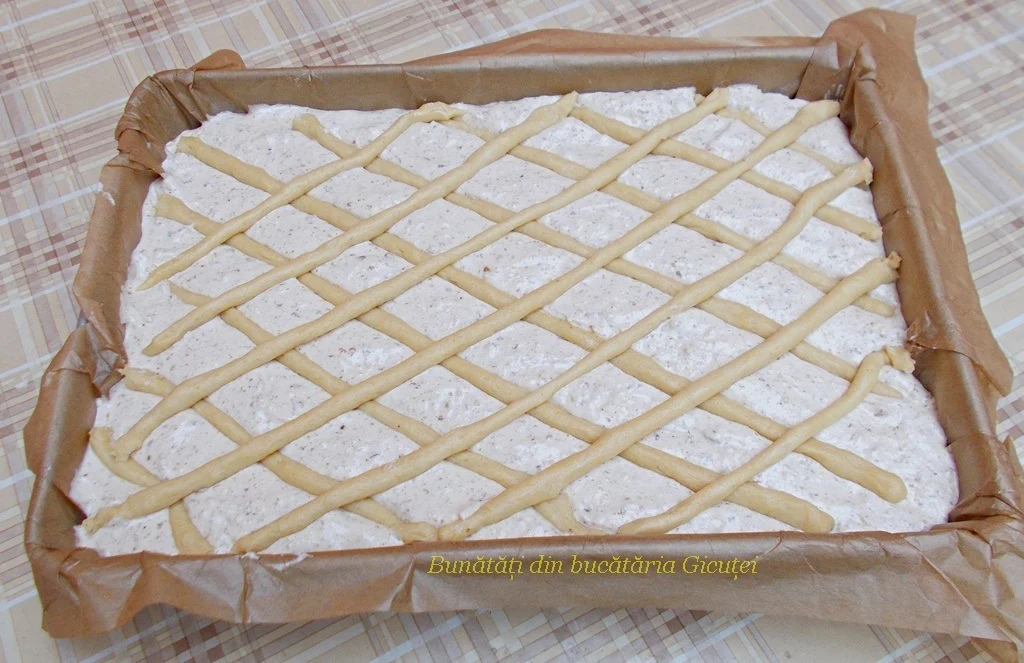 tava gata de pus in cuptor