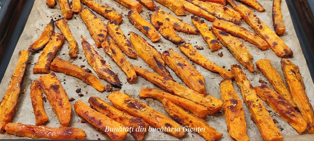 tava partial cu cartofii dulci copti