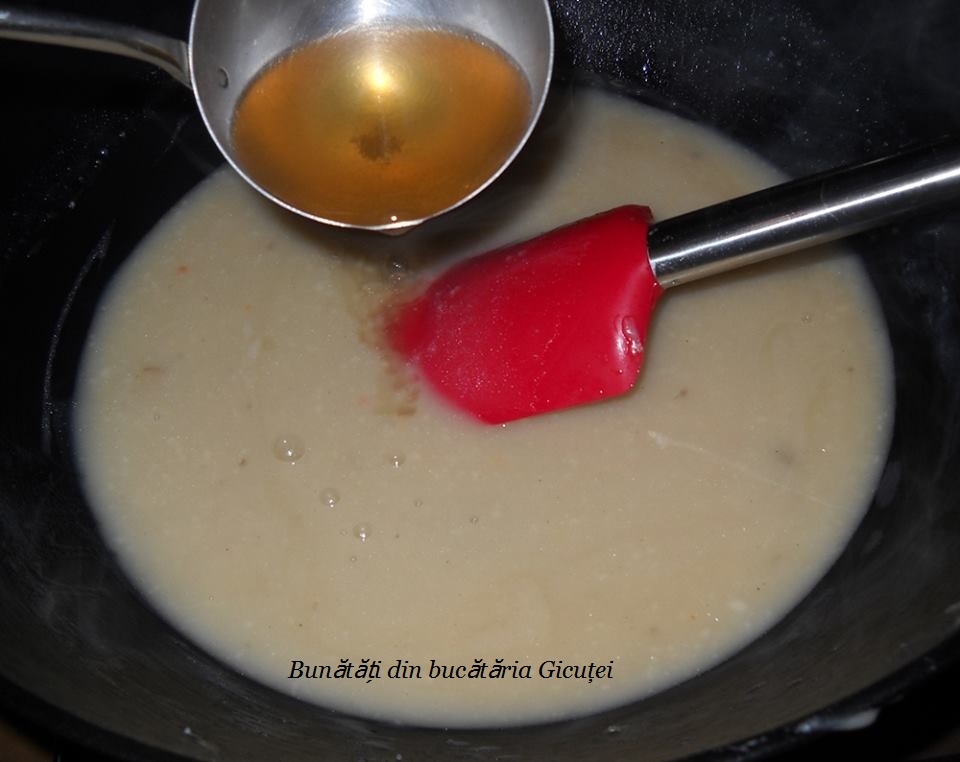 turnare zeama ciuperci