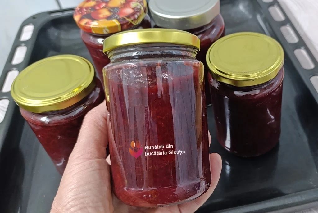 prezentare borcane cu gem de prune fara zahar