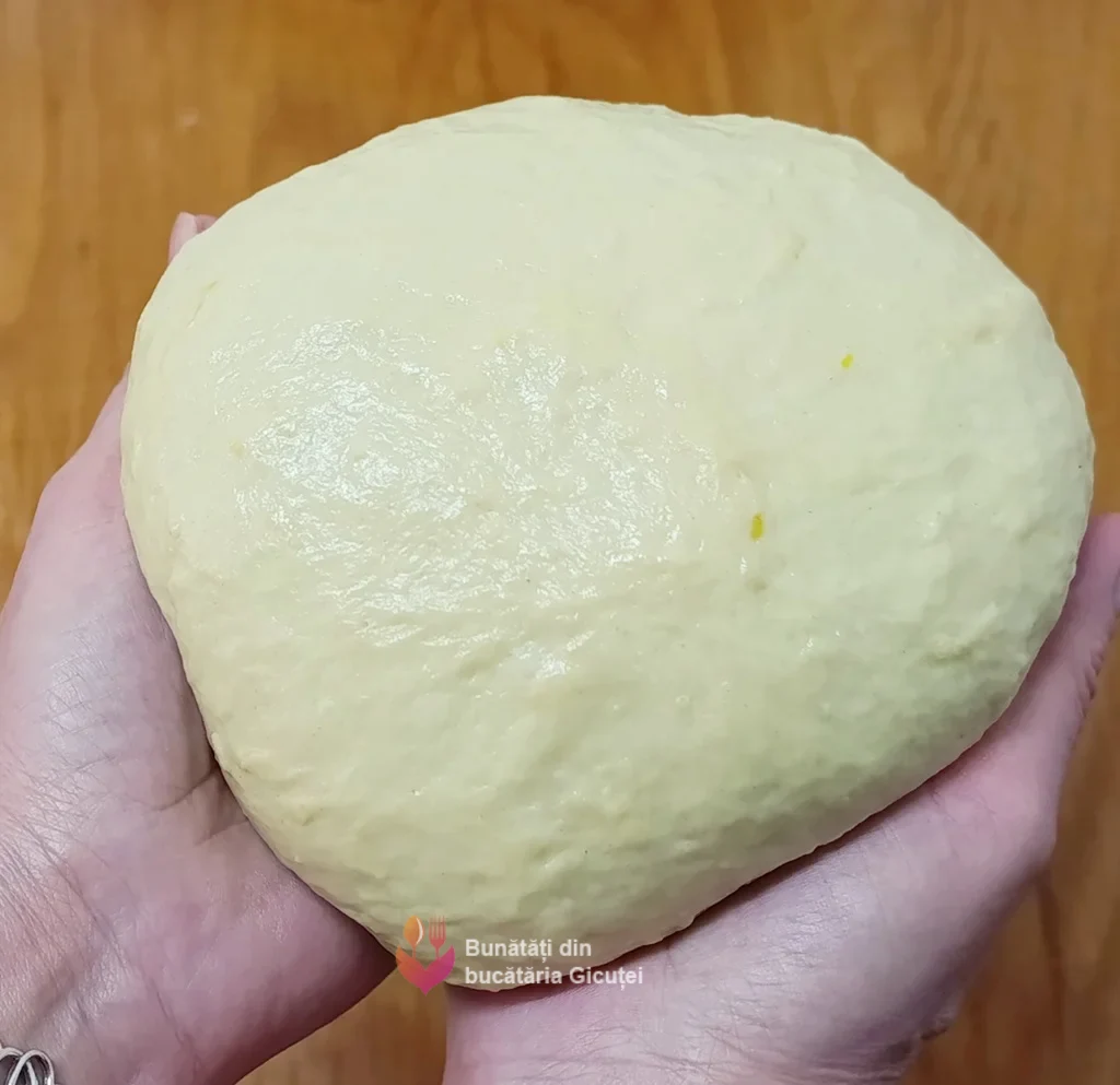 aluat de post cu apa minerala pentru gogosi, cornuri sau cozonaci