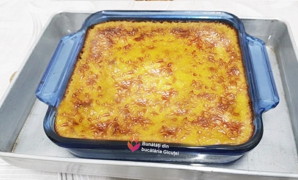 tava-cu-orez-in-stil-turcesc-scoasa-din-cuptor