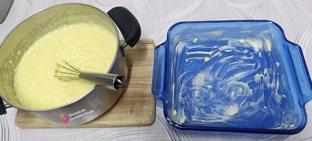 tava-pentru-orez-turcesc-unsa-cu-unt