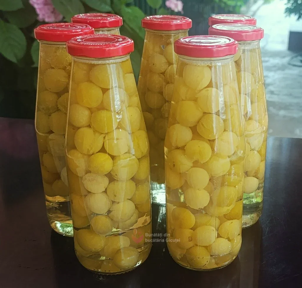 sticlele cu corcoduse gata fierte