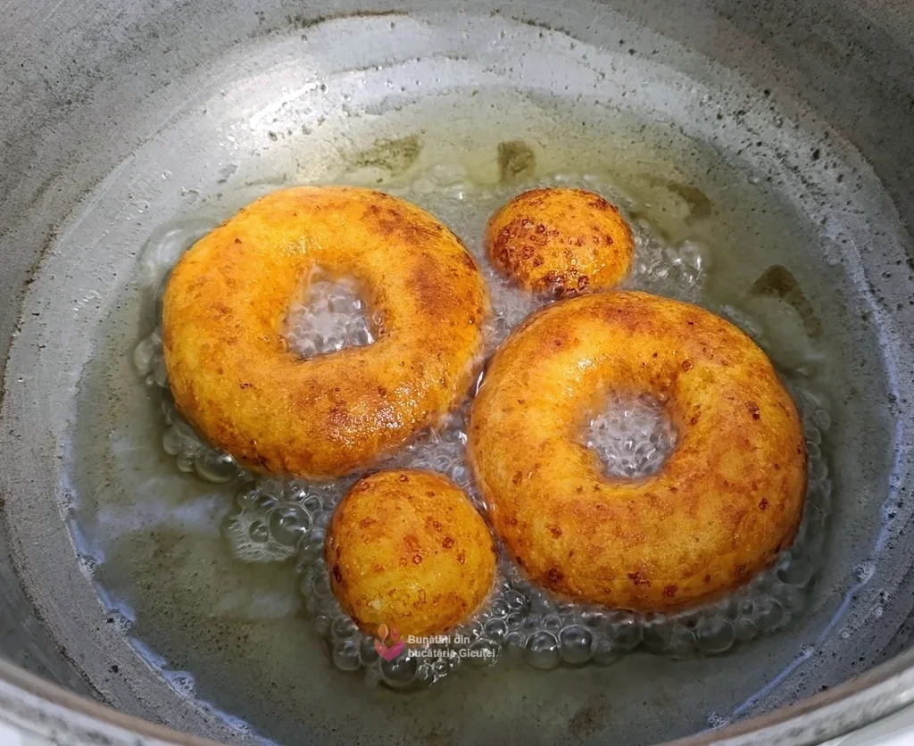 doi papanasi prajiti